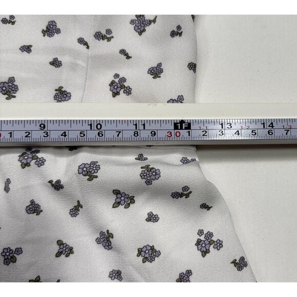 Hollister White mini dress with Purple Floral Pattern Size S - Picture 7 of 11